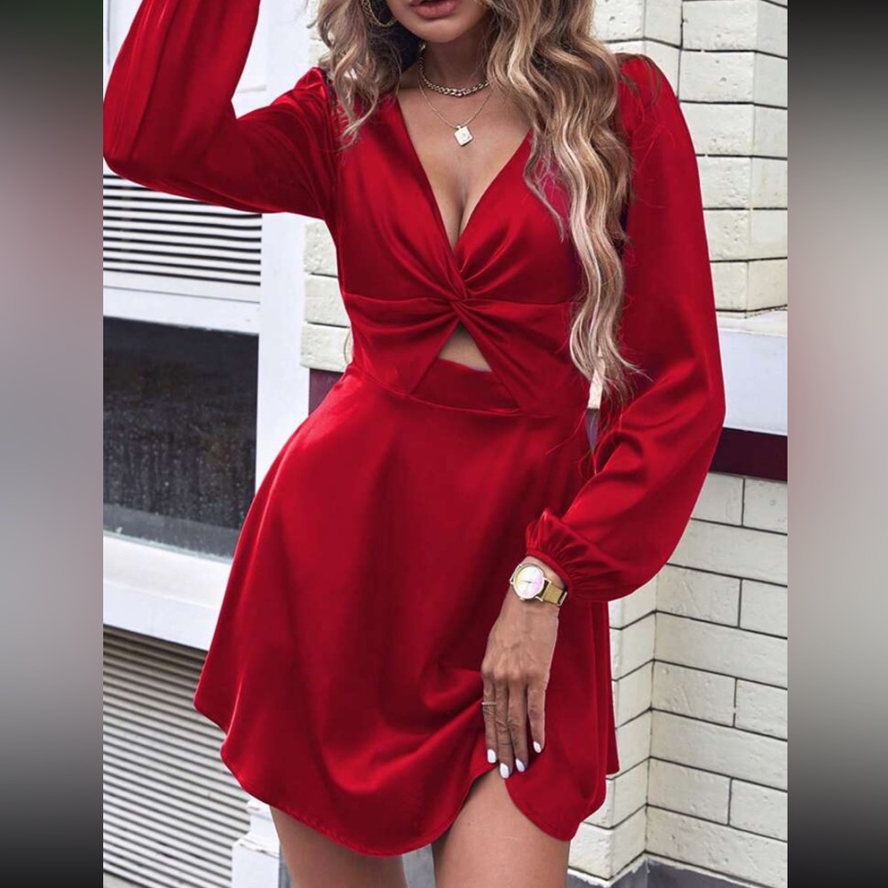 Boho twist front lantern sleeve dress - Picture 4 of 16